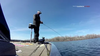 Fishing jerkbaits for bass on Sam Rayburn  in Texas