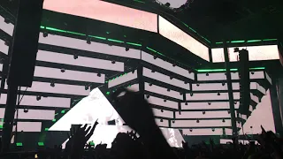 Tiesto Performing “Clarity” by Zedd Remix at Ultra Music Festival in Miami, Fl (03/29/2019)
