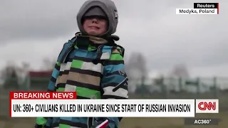 Кадры покорили мир. Украинский мальчик плачет переходя на польской границе.