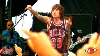 Bring Me The Horizon - Intro & "Diamonds Aren't Forever" Live in HD! at Warped Tour 2010