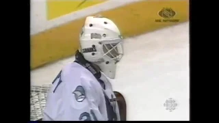 Slava Kozlov pretty pass to Doug Brown who scores in game 4 (1995)