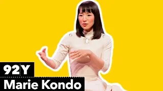 No, Marie Kondo doesn't want you to throw away your books!