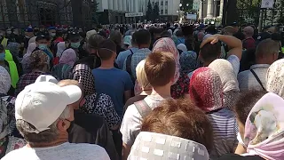 Миряне УПЦ у офиса Зеленского 15.06. 2021.(2)