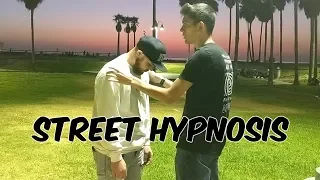 Real Street Hypnosis FULL Performance With Induction | Live Hypnosis at Venice Beach