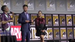 THOR Panel / Comic Con 2019 - Chris Hemsworth, Tessa Thompson, Taika Waititi (Part 1/2)