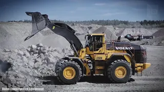 10 Largest and Powerful Wheel Loaders in the World