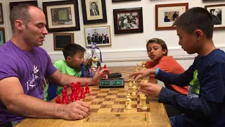 USCS Bullet Showdown: Kids play IM Greg Shahade for Chocolate!