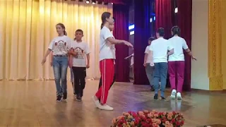 • Республика Абхазия: репетиция детского танцевального ансамбля «Фидан» в Гудауте