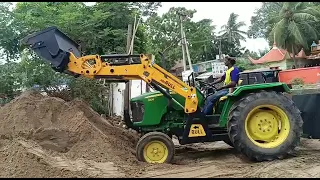 BULL AGRI Loader on John deere with booster bucket