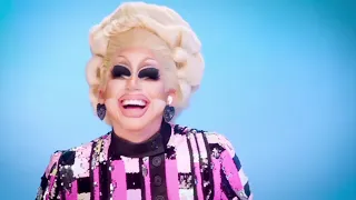 Trixie Mattel dragging queens at Pit Stop