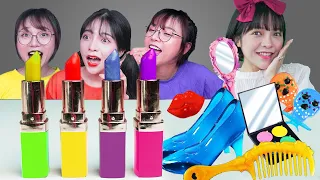 Edible Lipstick 먹는 립스틱 프링글스 챌린지 먹방 GIANT EYEBALL JELLY | LILI TV PLUS