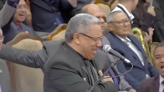 CANTOR SILVAN SANTOS LOUVANDO A DEUS NA AD JOÃO PESSOA SE ESCREVA NESTE CANAL