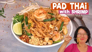 Pad Thai with shrimp: The National Dish of Thailand. The Traditional Recipe. Cooking Secret.