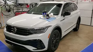 2022 Volkswagen Tiguan R-Line, How to DIY, Smoked Markers, Chrome Delete, Taillight Tint, de badge