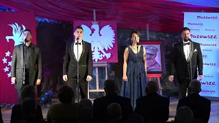 Koncert Śpiewającej Rodziny Kaczmarków. Koncert z okazji 103. RON  przez Polskę w Gminie Iłów.