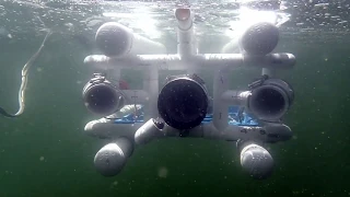 Driving a Homebuilt Seafox ROV Submarine