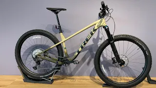 Trek Roscoe 9 quicksand / olive 2024 Overview MTB Trail Hardtail Mountainbike Fox Shimano