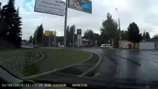 Донецк.Мотель - БТР !! (31.05.2014)