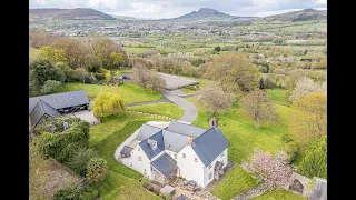 Castle Prydydd - A Historic farm house boasting panoramic views, 11 acres & equestrian facilities