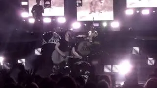 Fall Out Boy - Monumentour 6.22.14 (Full Set)