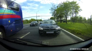 Moscow driving: Russian black guys and New BMW G30 spotted