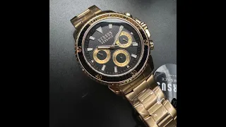 星晴錶業－VERSUS VERSACE手錶,編號VV00398,46mm金色圓形精鋼錶殼,黑色三眼, 中三針顯示錶面,金色精鋼錶帶款,鬼斧神工之作!