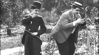 In the Park (1915) *restored with new intertitles* - CHARLIE CHAPLIN & EDNA PURVIANCE