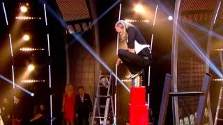 Captain Frodo the extreme contortionist - Semi-Final 2 - France's Got Talent 2013