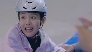 Skate Into Love 💕 Tang Xue won the speed ice-skating champion  💕 Chinese Drama