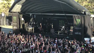 YUNGBLUD “Parents” LIVE at the Vans Warped Tour