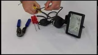 How to wire a floodlight