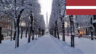 Riga in Winter - 12 Minutes of Walking