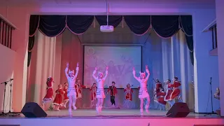 1320 Народный танцевальный коллектив «Тэрэнги» Орочикан