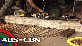 TV Patrol: Pasabog, damit pang-pulis at pang-sundalo, narekober sa ilang bahay