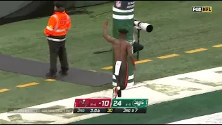 Antonio Brown takes his Jersey off and leaves the stadium