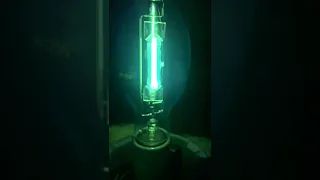 Mercury Vapour lamp powering off 100%-0% - slow motion