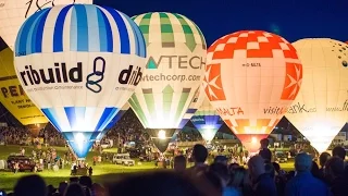 Bristol Balloon Fiesta 2014 night glow