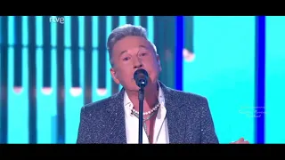 Raphael y Ricardo Montaner - Estar enamorado es