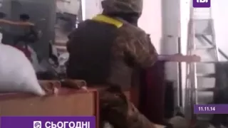 Кіборги у Донецькому аеропорту відбивають атаку. Відео з місця подій