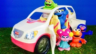 SESEME STREET Fisher Price Musical SUV Ride Outdoors!