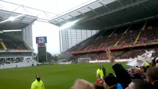 On est là chanté par les supporters lensois