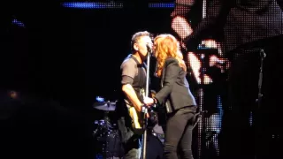 Bruce and Patti Giants Stadium final show: "Tougher than the Rest"