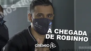 Robinho chega ao Tricolor l GrêmioTV