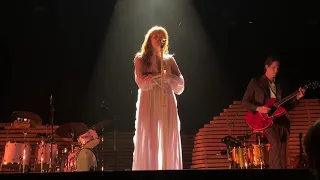 Florence + The Machine - Jenny of Oldstones (live Toronto 2019)