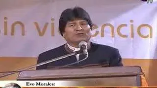 Evo Morales: non sono di destra né di sinistra, ma Umanista.