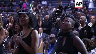 Gladys Knight, Stevie Wonder, Jennifer Holliday perform, Bishop eulogizes Aretha Franklin at end of