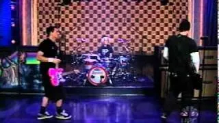 Blink 182 - First Date Live on Conan O'Brien