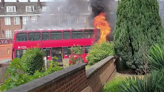 London Bus on Fire..#Brixtom Hill