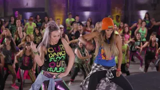 New Choreography To Reggaeton Track 'Duro Y Suave'