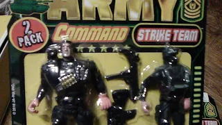 The Future Presents 2016 Ja-Ru Toys Army Command Strike Team Action Figure 2 Pack Showcase & Review